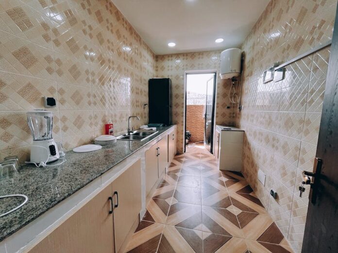 Jak zrobić bułkę tartą w Monsieur Cuisine?