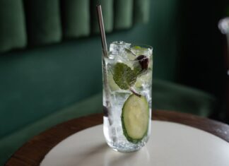 Jak się czyta Mohito sklep?