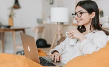 Czy dropshipping to ecommerce? Czy dropshipping to ecommerce?