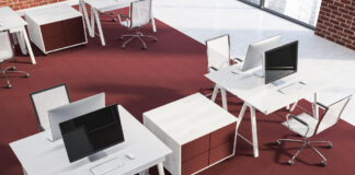Optymalne wyposażenie biura, które tworzy efektywną pracę