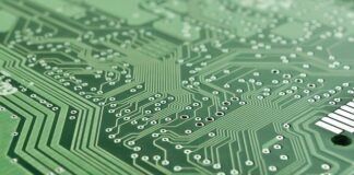 Jaką Płyta pod panele tapicerowane?