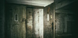 Jak wywiercić otwór w twardej płytce?