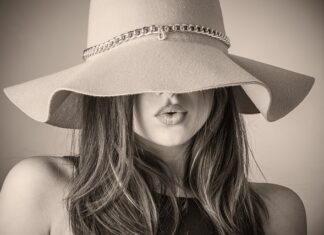 Czy panele tapicerowane są modne? Czy panele tapicerowane są modne?