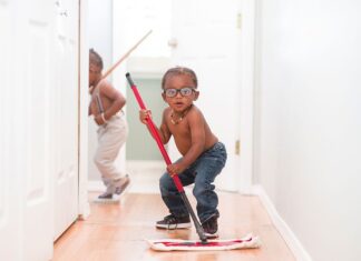 Czy mop parowy nadaje się do paneli laminowanych?