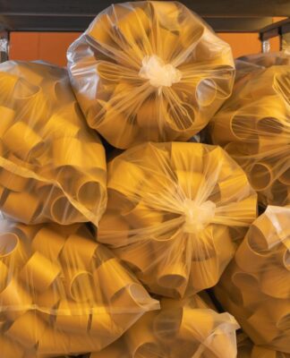 Jak dobrać worki foliowe do rodzaju produktu i warunków transportu